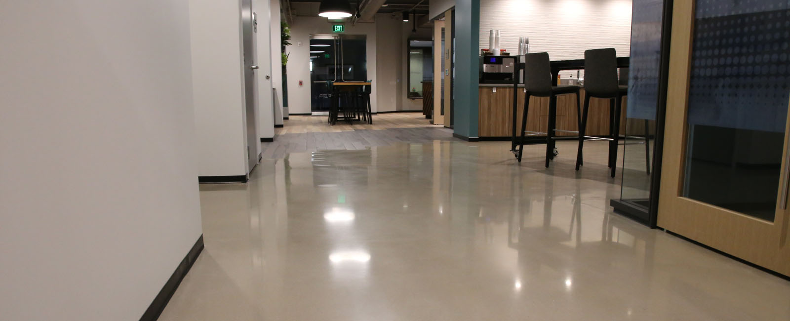 Concrete Polishable Overlay